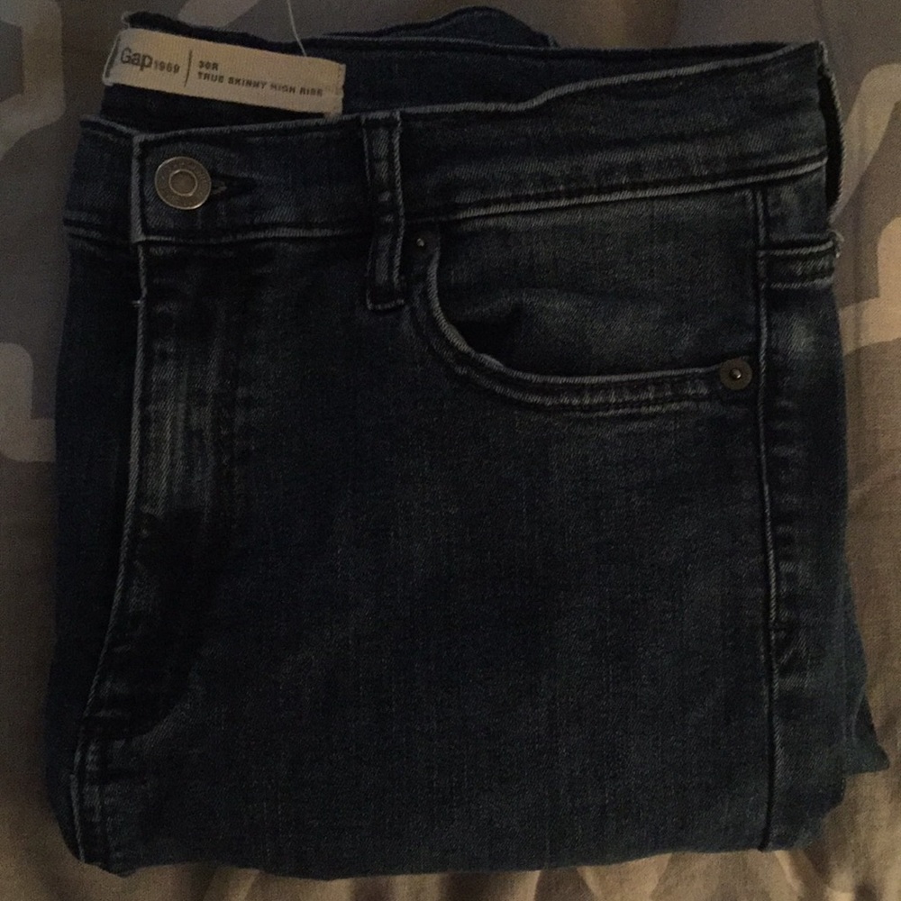 True skinny high rise Gap jeans